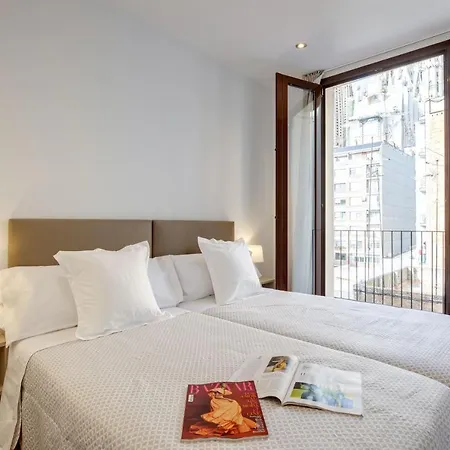 Lucasland Apartments Barcelona Buitenkant foto