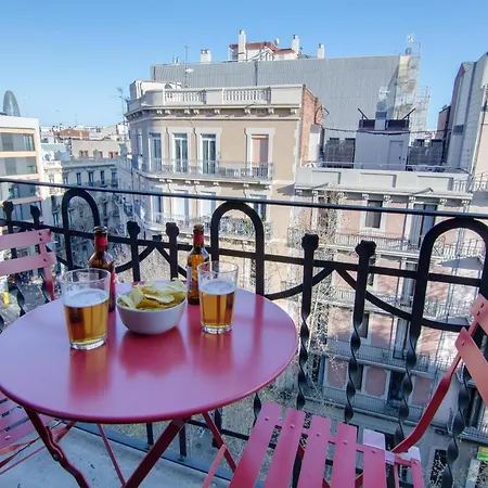 Lucasland Apartments Barcelona Buitenkant foto