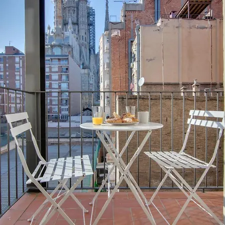 Lucasland Apartments Barcelona Buitenkant foto