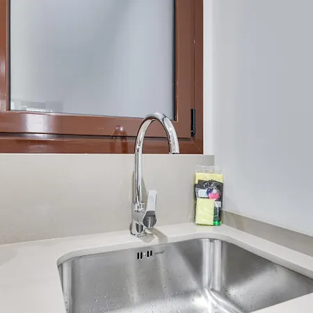 Lucasland Apartments Barcelona Buitenkant foto
